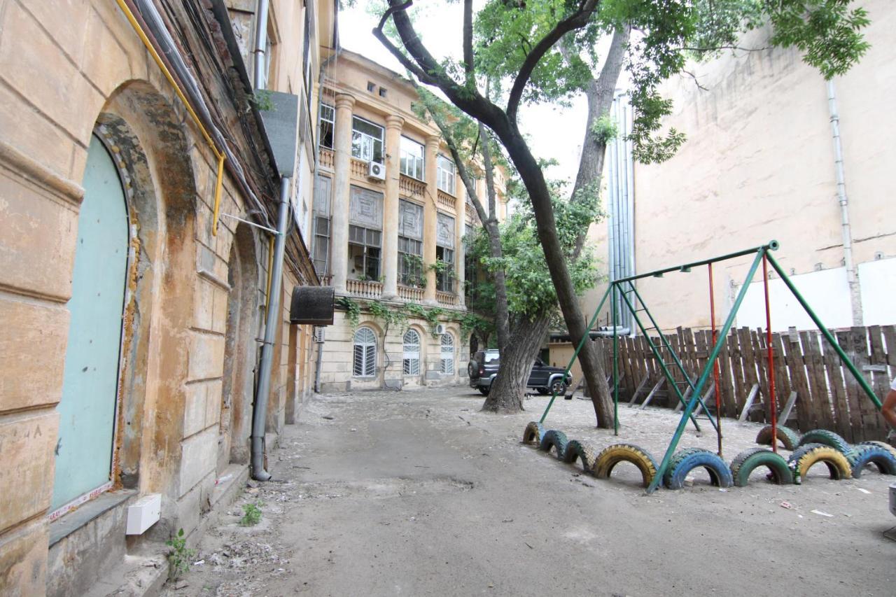 普里奥布拉金斯卡娅24号公寓酒店 敖德萨 外观 照片
