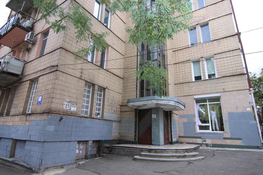 普里奥布拉金斯卡娅24号公寓酒店 敖德萨 外观 照片